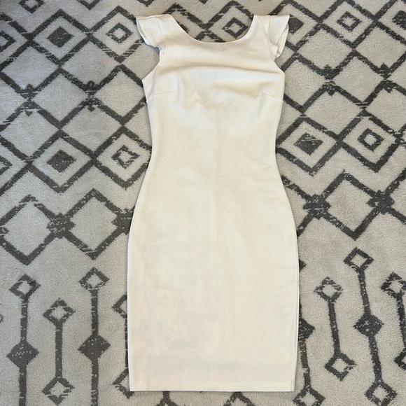 Lulus Ruffle Sleeve Bodycon Mini Dress Sz XS - White - Picture 4 of 5